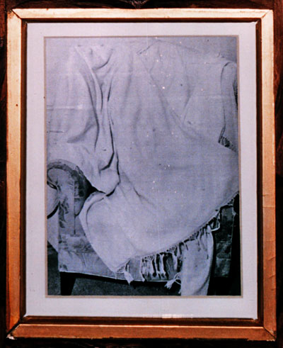 bloodybedspread