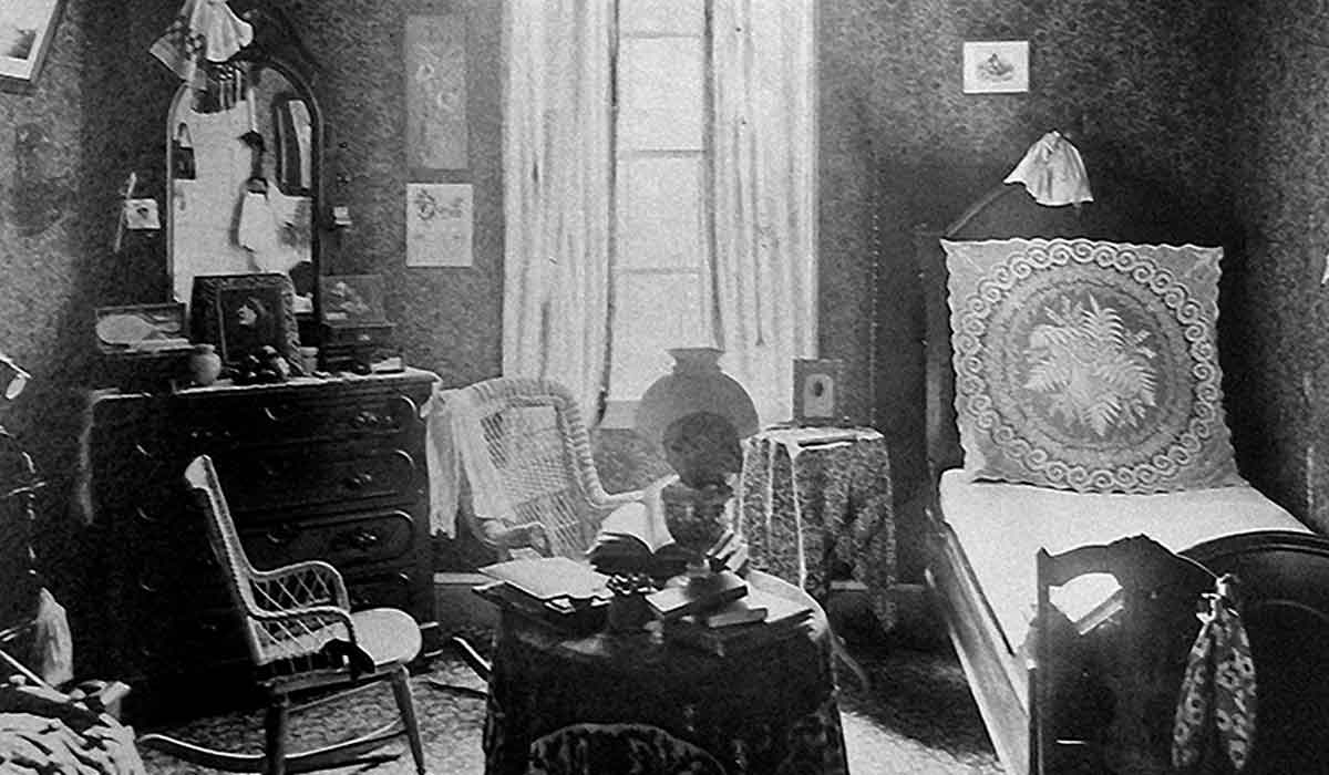 Dorm room example at Wheaton Female Seminary.